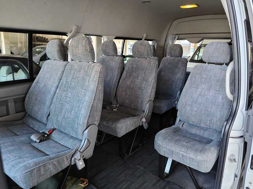 ジャンボ車内観